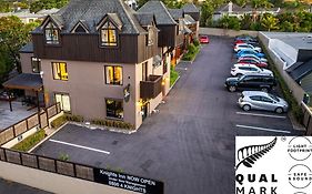 Knights Inn